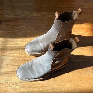 7 Sam Edelman waterproof suede Chelsea boots